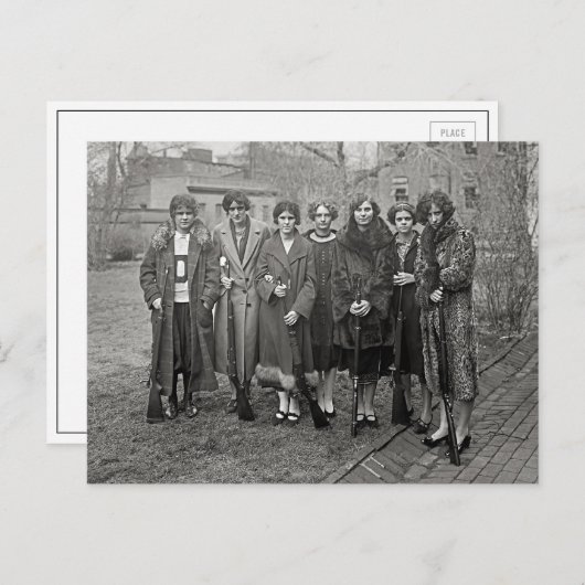 Meisjes met geweren, 1925 briefkaart (Voorkant / Achterkant)