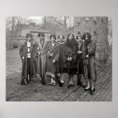 Meisjes met geweren, 1925.  foto poster (Voorkant)