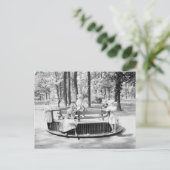 Meisjes op draaimolen, 1910 briefkaart (Staand voorkant)