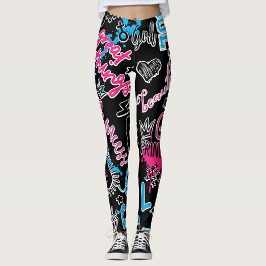 Meisjes patroon met kalligrafische slogan, harten, leggings (Voorkant)
