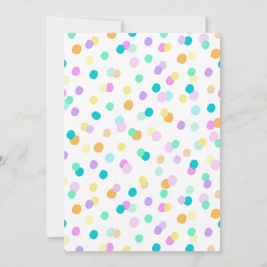 Meisjes regenboog verjaardagstaart kaart (Achterkant)