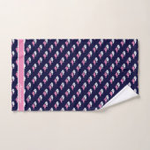Meisjes roze monogram naam Cartoon Whale Navy Blue Bad Handdoek (Handdoek)
