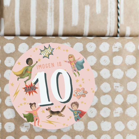 Meisjes Roze Superheld Kinder leeftijd Verjaardag Ronde Sticker