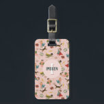 Meisjes Roze Superheld Monogram en Naam Kinder Bagagelabel<br><div class="desc">Dit coole en eigentijdse kinder bagagelabel heeft een roze superheldenpatroon,  met vier superheldenfiguren,  een superhond,  stripgeluiden,  bliksemschichten en sterretjes. Er is ook ruimte voor u om uw meisjesnaam en monogram toe te voegen,  en contactgegevens op de achterkant. Het perfecte reiscadeau met een superheldenthema.</div>