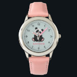 Meisjes Schattige en minimalistisch Panda Beer Kin Horloge<br><div class="desc">Dit schattige en leuke kinder horloge heeft een grillige oerwouden panda beer illustratie. Het horloge biedt gebieden voor u om de naam van uw meisje toe te voegen in een minimalistisch en modern roze lettertype. Perfect voor elke panda liefhebber.</div>