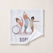 Meisjes Schattige Paarse Gymnastiek Monogram Kinde Bad Handdoek (Wasdoekje)