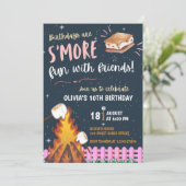 Meisjes S'more Kampvuur Smore Pret Vrienden Kamper Kaart (Staand voorkant)