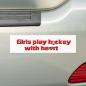 Meisjes spelen hockey met vrouw hockey team bumpersticker (Op auto)