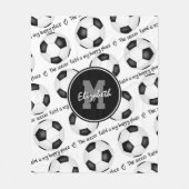 meisjes sport Het voetbalveld is mijn gelukkige pl Fleece Deken (Voorkant)