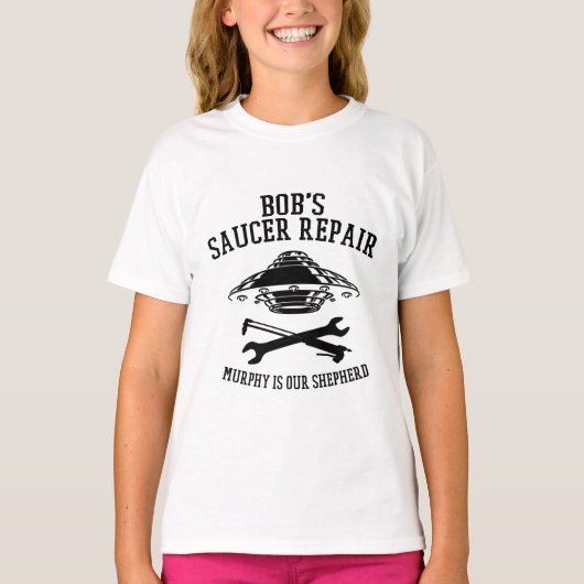 Meisjes t-shirt met zwarte logo van de Saucer Repa (Voorkant)