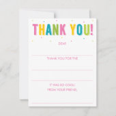 Meisjes vullen de blanco regenboog in. Dank je Notitiekaartje (Voorkant)