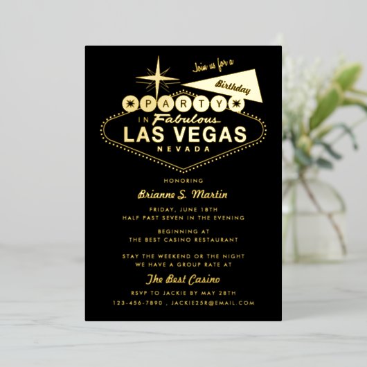 Meisjes Weekend Las Vegas Birthday Party Folie Uit Folie Uitnodiging (Staand Voorkant)