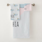 Meisjes Whimsical Rainbow Narwhal Cartoon Naam Kin Bad Handdoek (Insitu)