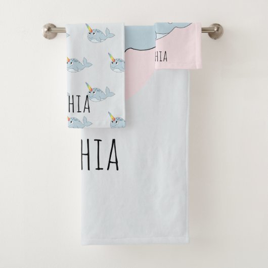 Meisjes Whimsical Rainbow Narwhal Cartoon Naam Kin Bad Handdoek (Insitu)