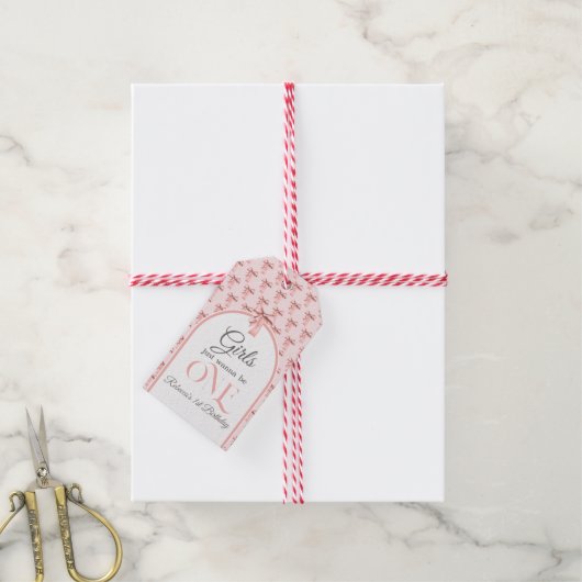 Meisjes willen gewoon een roze boog eerste verjaar cadeaulabel (Met Touw)