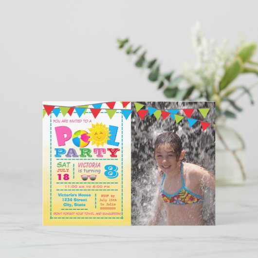 Meisjes Zwembad Feest Uitnodigingen (Staand voorkant)