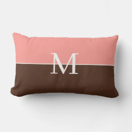 Meisjesachtig roze & bruin monogram kussen
