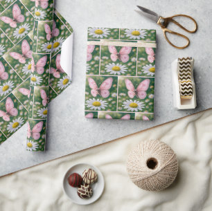 Meisjesachtige Roze Vlinder en Witte Madeliefje Cadeaupapier