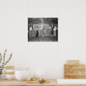 Meisjesavond uit, 1938. Oude foto Poster (Keuken)