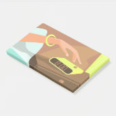 Meisjeshand die de alarmklok aandrukt post-it® notes (Schuin)