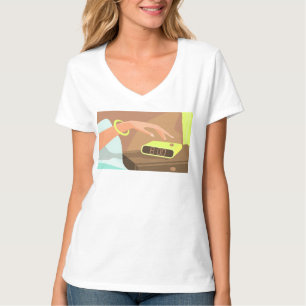 Meisjeshand die de alarmklok aandrukt t-shirt