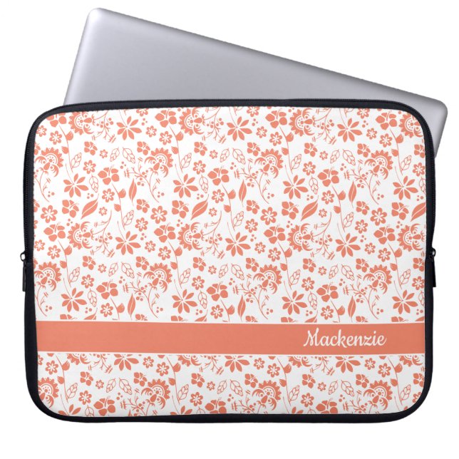 Meisjeskoraal Peach Tropical Flowers Monogram Laptop Sleeve (Voorkant)