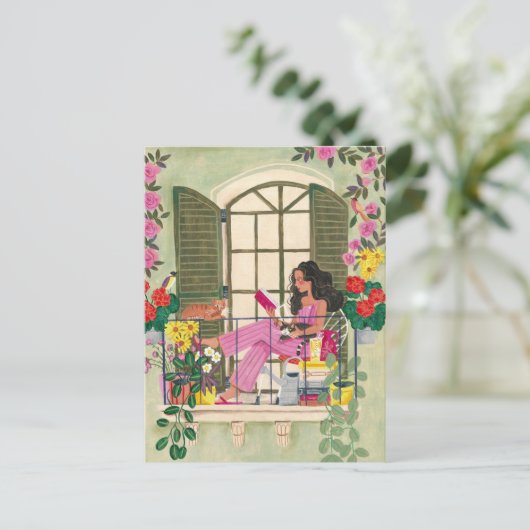 Meisjeslezen op zomerbalkon met katten briefkaart (Staand voorkant)