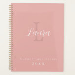 Meisjesmonogram en naam gepersonaliseerd zwart roz planner<br><div class="desc">Moderne,  stoffige,  roze,  monogrammed en noem een gepersonaliseerde planner met een wit,  feminisch handtekeningscript.</div>
