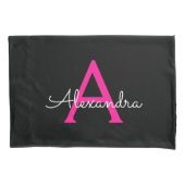 Meisjesmonogram naam van hot-roze zwart script kussensloop (Voorkant)