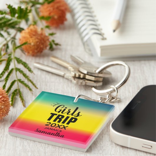 Meisjesreis met kroonjaar en naam groen geel rood sleutelhanger (Voorkant Rechts)