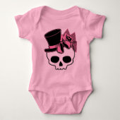 Meisjesschedel met Pet en roze romp Romper (Voorkant)