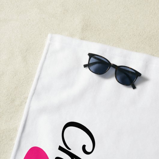 Meisjesweekendreis tropische bestemming stiletto strandlaken (In situ)