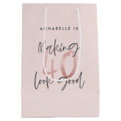 Meisroze glitter modern stijlvol 40ste verjaardag medium cadeauzakje (Achterkant)