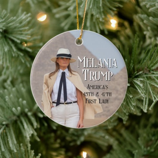 Melania Trump 47e First Lady 2024 Kerstmis Keramisch Ornament (Boom)