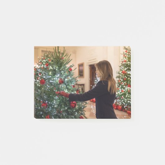 Melania Trump decorteert kerstboom Post-it® Notes (Voorkant)