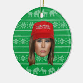 Melania Trump MAGA Kerstmis Keramisch Ornament (Links)