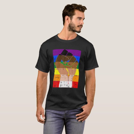 Melanin Pride Power Fist LGBT-Q Flag Black Lives M T-shirt (Voorkant volledig)