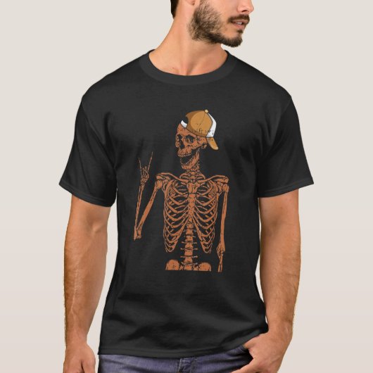 Melanin Skeleton Rock Hand Black History Month BLM T-shirt (Voorkant)