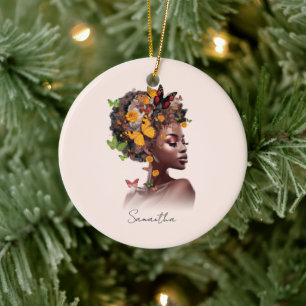 Melanine Magic: Afro Haar en Kleurrijke Vlinder Keramisch Ornament