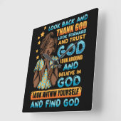 Melanine vrouw bidden zus zwarte koningin bruine h vierkante klok (Hoek)