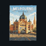 Melbourne Australië Reizen Kunst Vintage Fleece Deken<br><div class="desc">Melbourne retro vector reisontwerp. Melbourne is de hoofdstad van de Australische deelstaat Victoria. In het centrum van de stad ligt het moderne Federation Square,  met pleinen,  bars en restaurants aan de rivier de Yarra.</div>