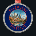 Melbourne Australië Retro Noodlijdende Cirkel Metalen Ornament<br><div class="desc">Melbourne retro vector reisontwerp. Melbourne is de hoofdstad van de Australische deelstaat Victoria. In het centrum van de stad ligt het moderne Federation Square,  met pleinen,  bars en restaurants aan de rivier de Yarra.</div>