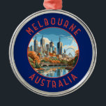 Melbourne Australië Retro Noodlijdende Cirkel Metalen Ornament<br><div class="desc">Melbourne retro vector reisontwerp. Melbourne is de hoofdstad van de Australische deelstaat Victoria. In het centrum van de stad ligt het moderne Federation Square,  met pleinen,  bars en restaurants aan de rivier de Yarra.</div>