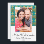 Mele Kalikimaka Ananas Kerstmis Fotokaart Feestdagenkaart<br><div class="desc">Mele Kalikimaka Faux Folie Gold en Blue Pineapple Christmas Zee Blue Photo Card. Deze Hawaiiaanse kerstkaart is ideaal voor een Kaart met een tropisch familiekerstdiner.</div>