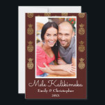 Mele Kalikimaka Ananas Kerstmis Fotokaart Feestdagenkaart<br><div class="desc">Mele Kalikimaka Faux Folie Gold en Bourgondië Ananas Kerst Bourgondië Fotokaart. Deze Hawaïaanse kerstfotokaart is ideaal voor een tropische familie kerst Kaart.</div>