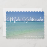 Mele Kalikimaka Beach Fotografie  Kerstmis Feestdagenkaart<br><div class="desc">Deze  kerstkaarten voor strandstralen zijn voorzien van een prachtige kustkaap bij zonsopgang met een elegante typografie in het wit,  die Mele Kalikimaka leest. Een leuke Hawaiiaanse manier om vrolijk kerstfeest in stijl te zeggen op een tropisch eiland. Breng me naar de oceaan deze vakantie.</div>