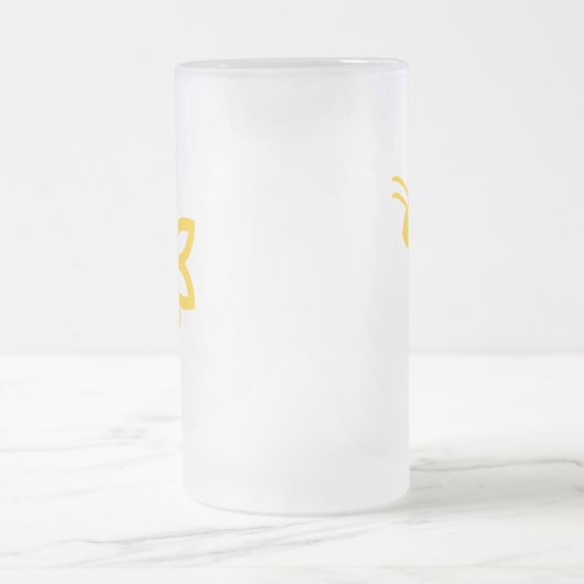 Melissa Matglas Bierpul (Center)