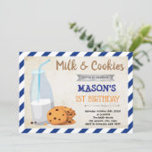 Melk EN koekjes jongensfeest uitnodiging (Staand voorkant)