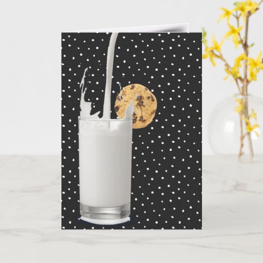 melk en koekjes op poka - stippen kaart (Gele Bloem)