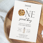 Melk en koekjes Sweet One Boy Verjaardagsuitnodigi Kaart<br><div class="desc">"Introductie van onze 'Sweet One' First Birthday Invitation, waar de heerlijke charme van koekjes en melk de onschuld van de jeugd ontmoet in zachte, waterverf tinten. Vier de mijlpaal van je kleintje met dit betoverende thema dat perfect is voor zowel jongens als meisjes. Dompel uw gasten onder in de zoetheid...</div>